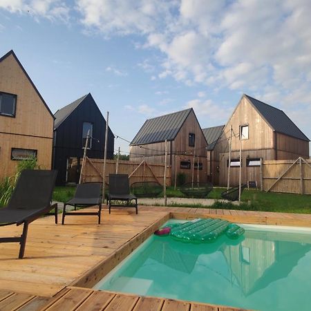 Villa Plaza Rusinowo à Rusinowo  Extérieur photo